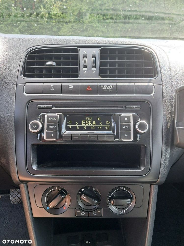 Volkswagen Polo - 13