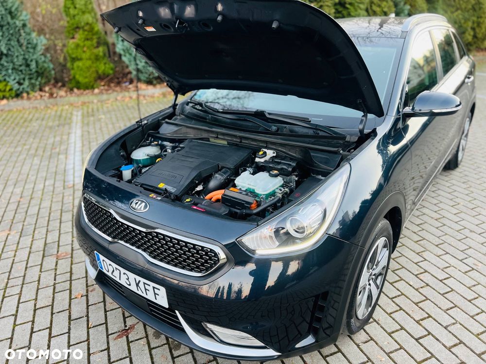 Kia Niro 1.6 GDI Hybrid L - 23