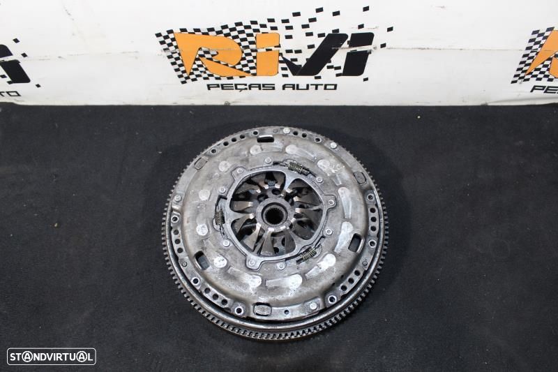Kit Embraiagem Volkswagen Golf V (1K1)  123042610 / 415025010 / 323064
