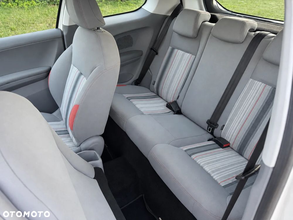 Peugeot 208 68 VTI Active - 11