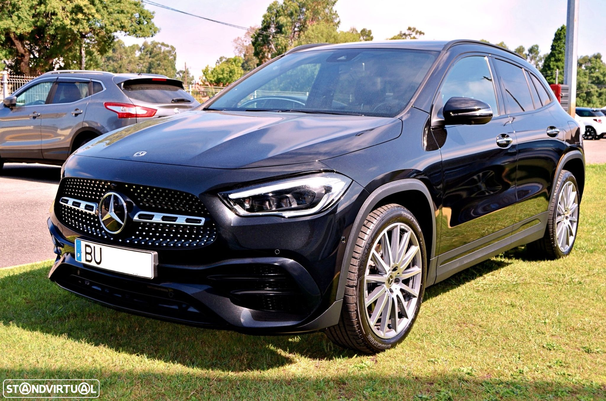Mercedes-Benz GLA 250 e AMG Line - 3