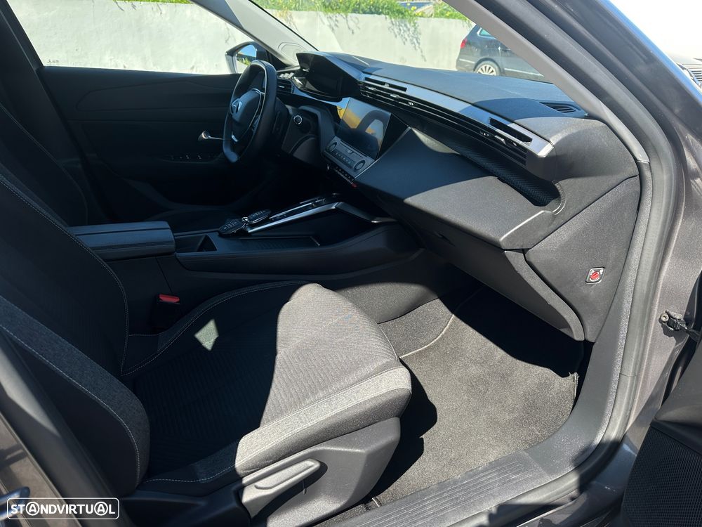 Peugeot 308 BlueHDi FAP 130 EAT8 Stop & Start Allure Pack - 13