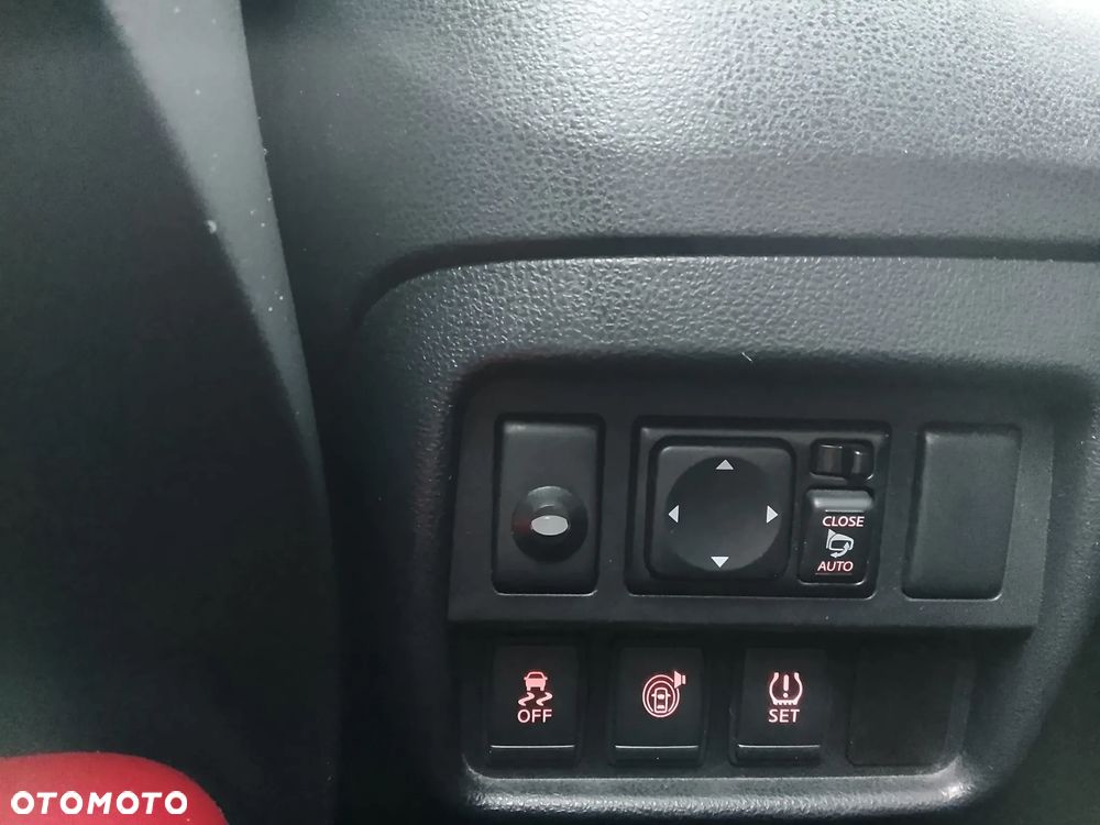 Nissan Juke 1.6 Acenta Xtronic - 12