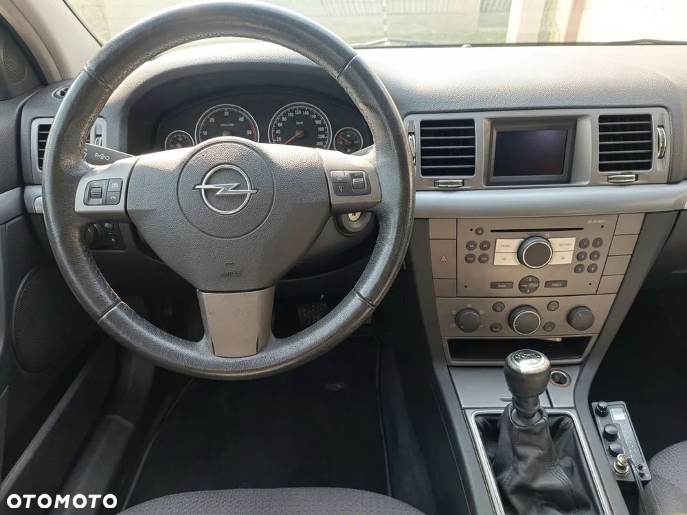 Opel Vectra 1.9 CDTI - 10