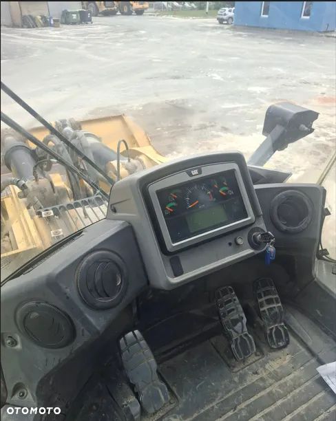 Caterpillar 980M - 6