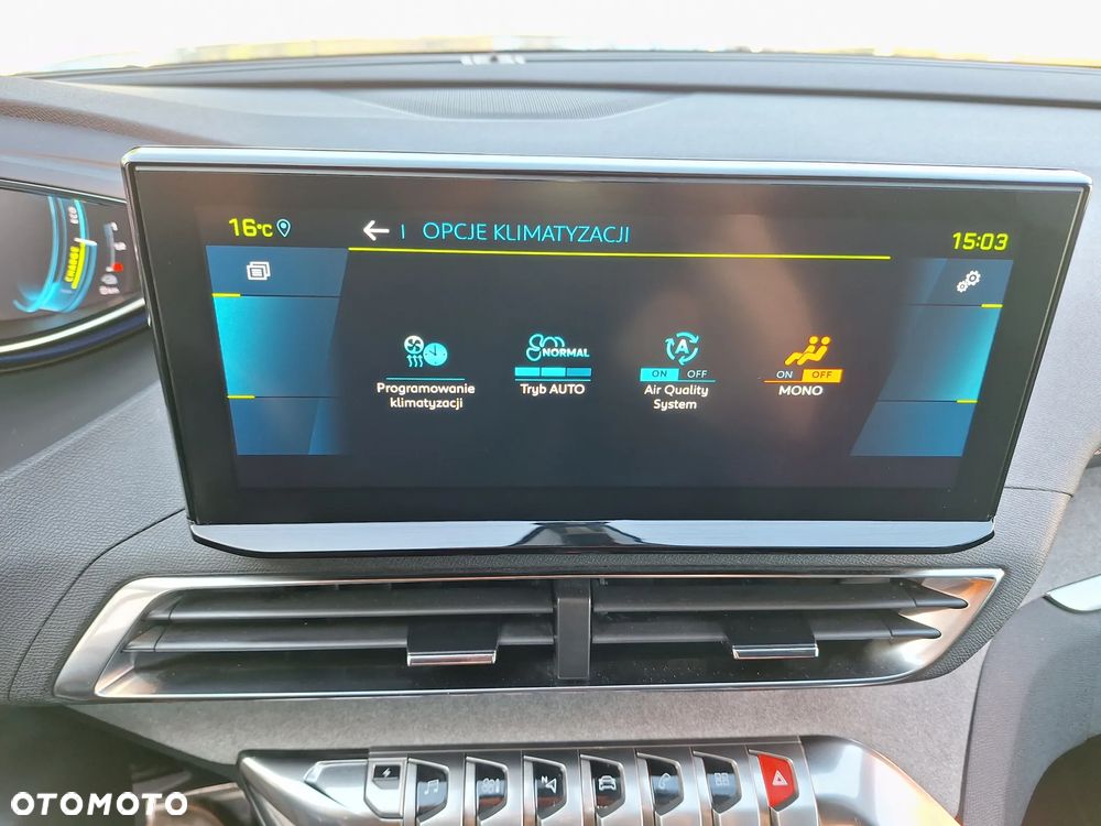 Peugeot 3008 225 e-EAT8 GT - 24