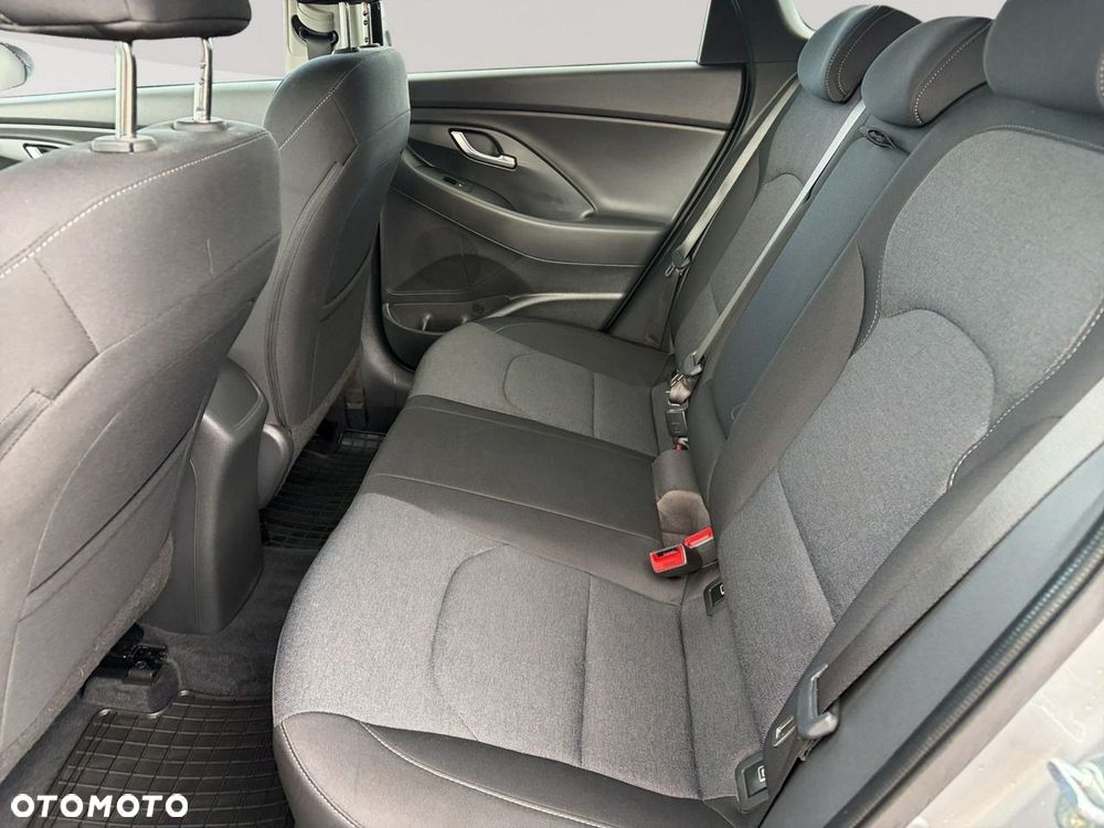 Hyundai i30 1.5 T-GDI 48V Smart - 21