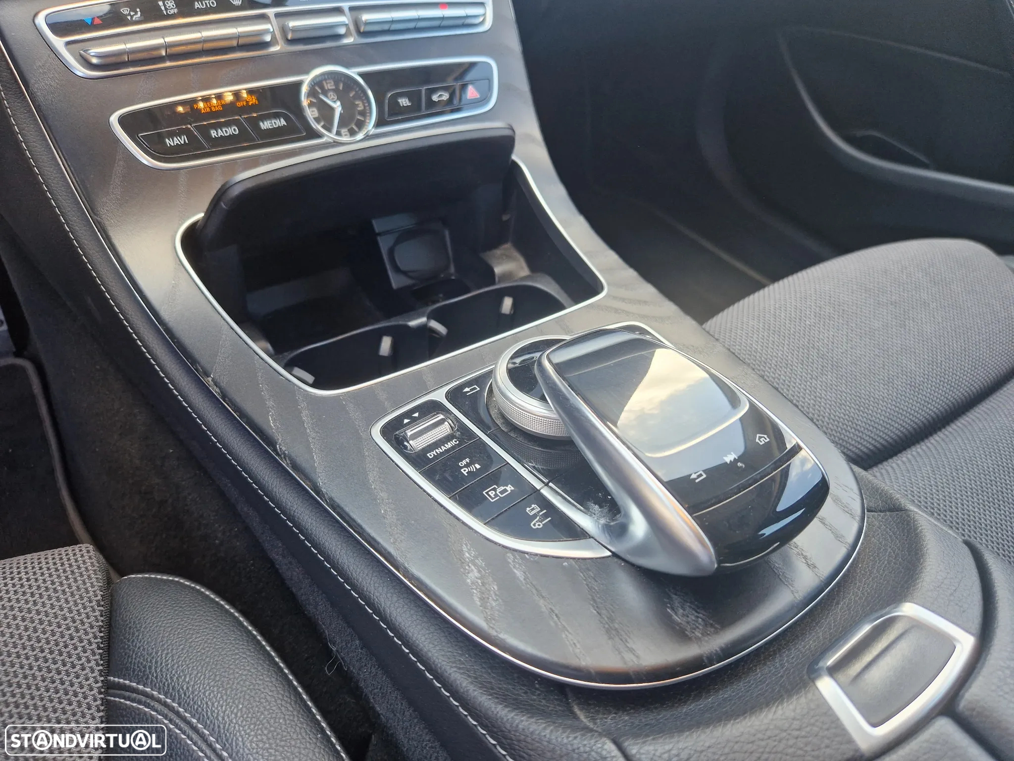 Mercedes-Benz E 300 de Avantgarde - 11