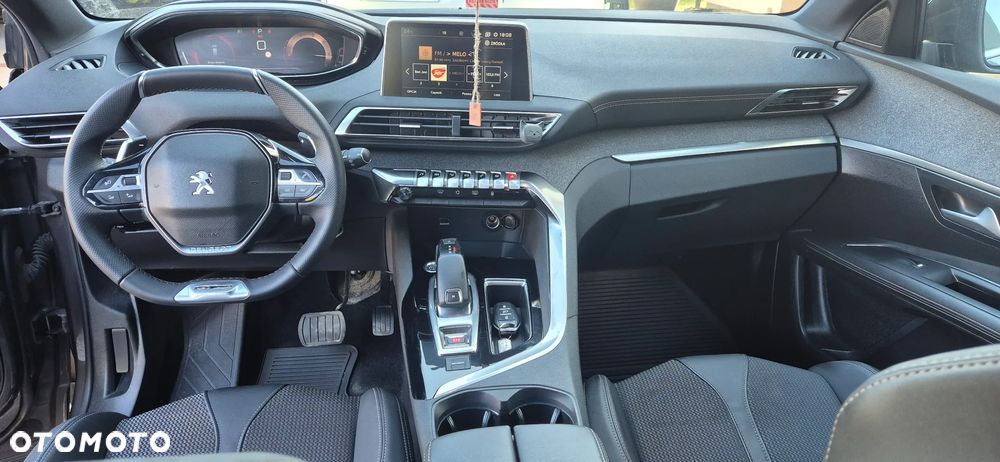 Peugeot 3008 1.5 BlueHDi GT Pack S&S EAT8 - 12