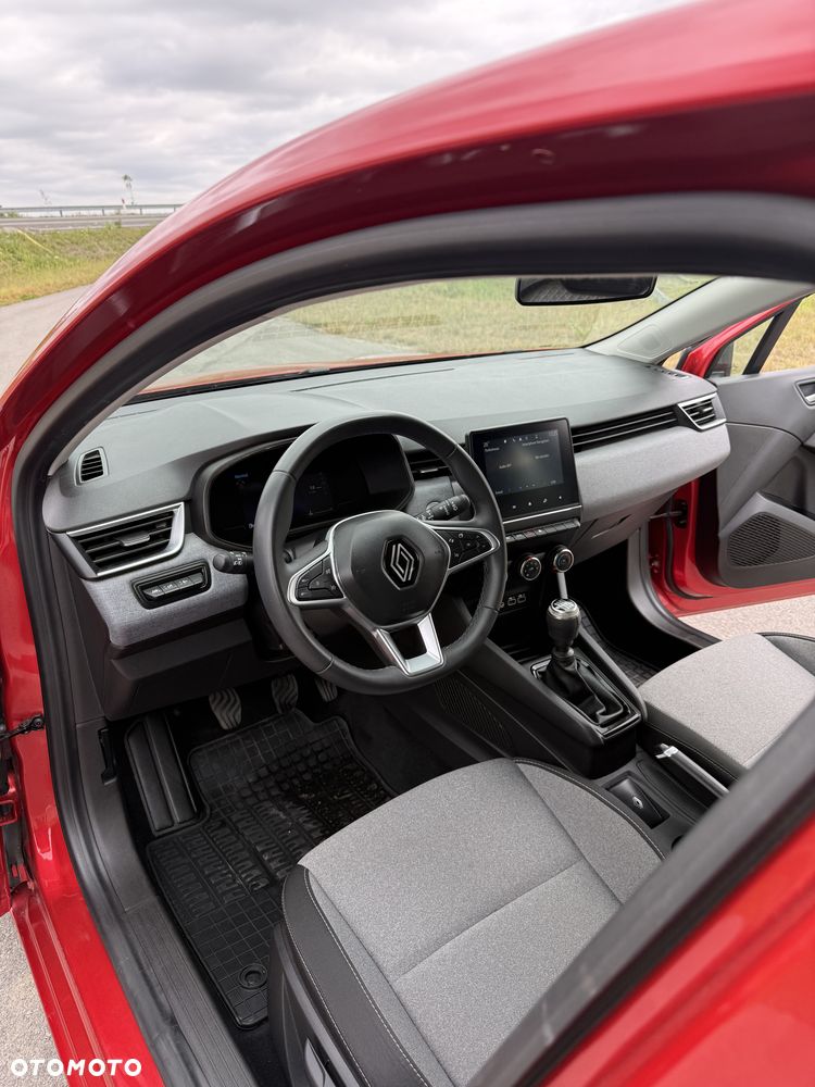 Renault Clio 1.0 TCe Techno - 13