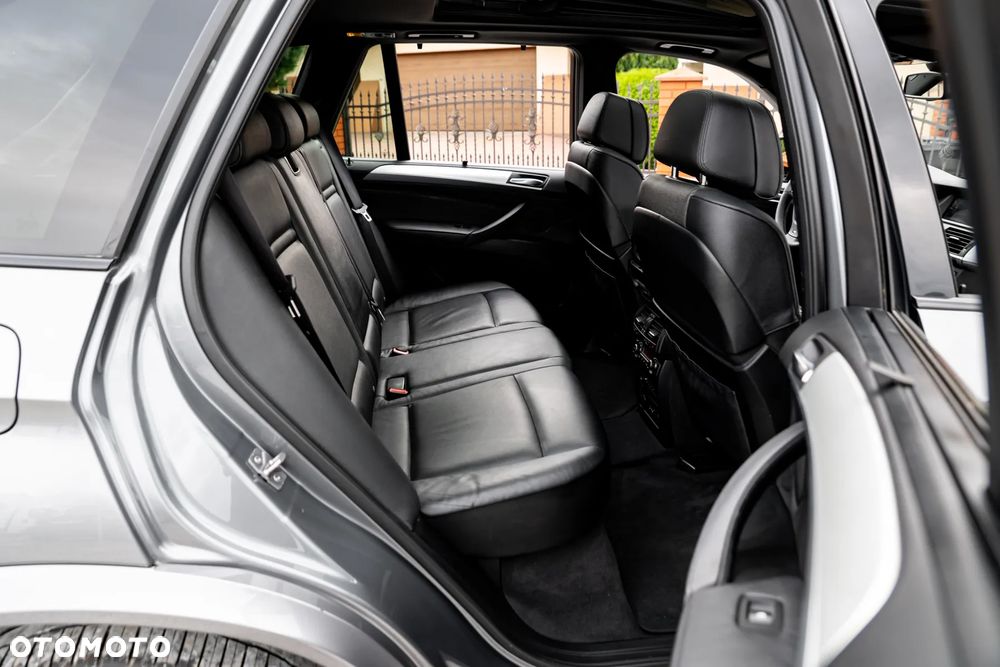 BMW X5 M M50d - 23