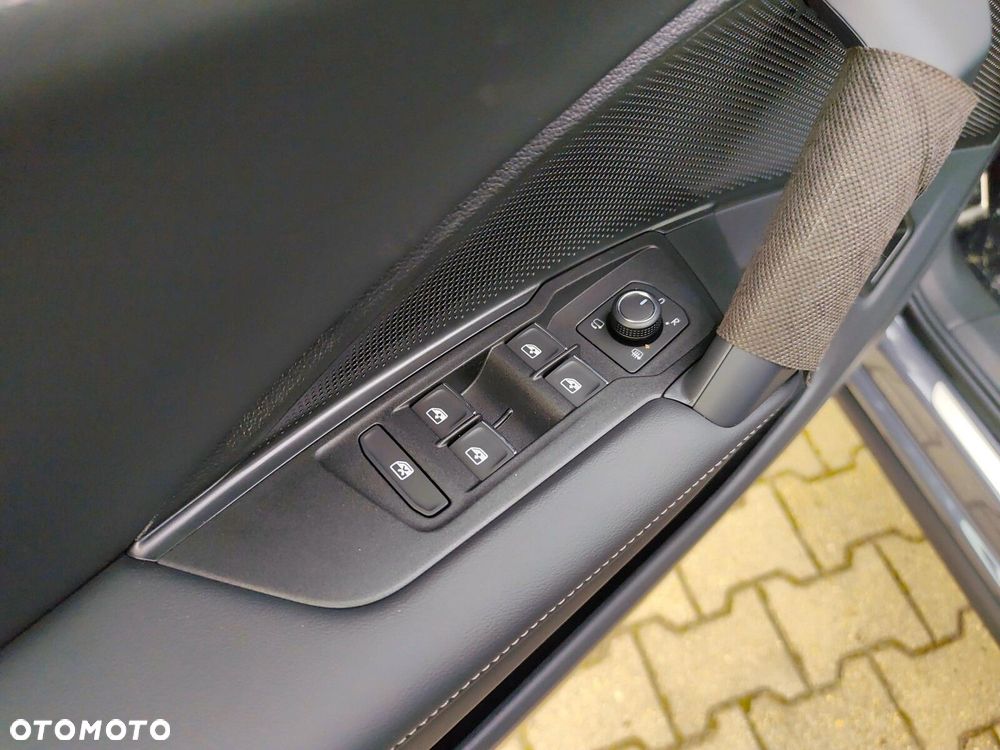 Volkswagen Tiguan 1.5 eHybrid PHEV R-Line Plus DSG - 26