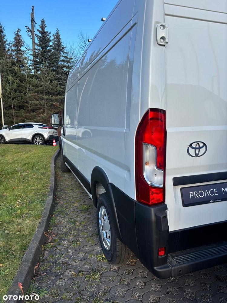 Toyota Proace MAX - 4