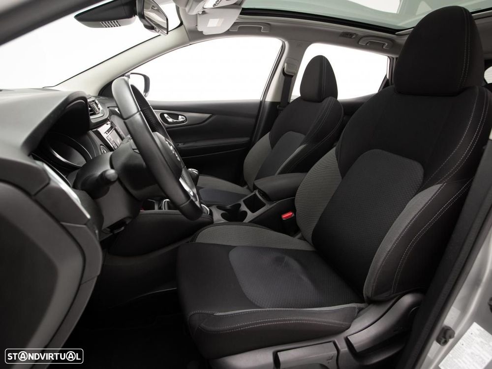 Nissan Qashqai 1.5 dCi N-Connecta - 8