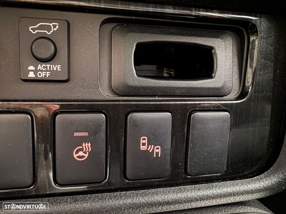 Mitsubishi Outlander 2.0 Instyle Navi - 17