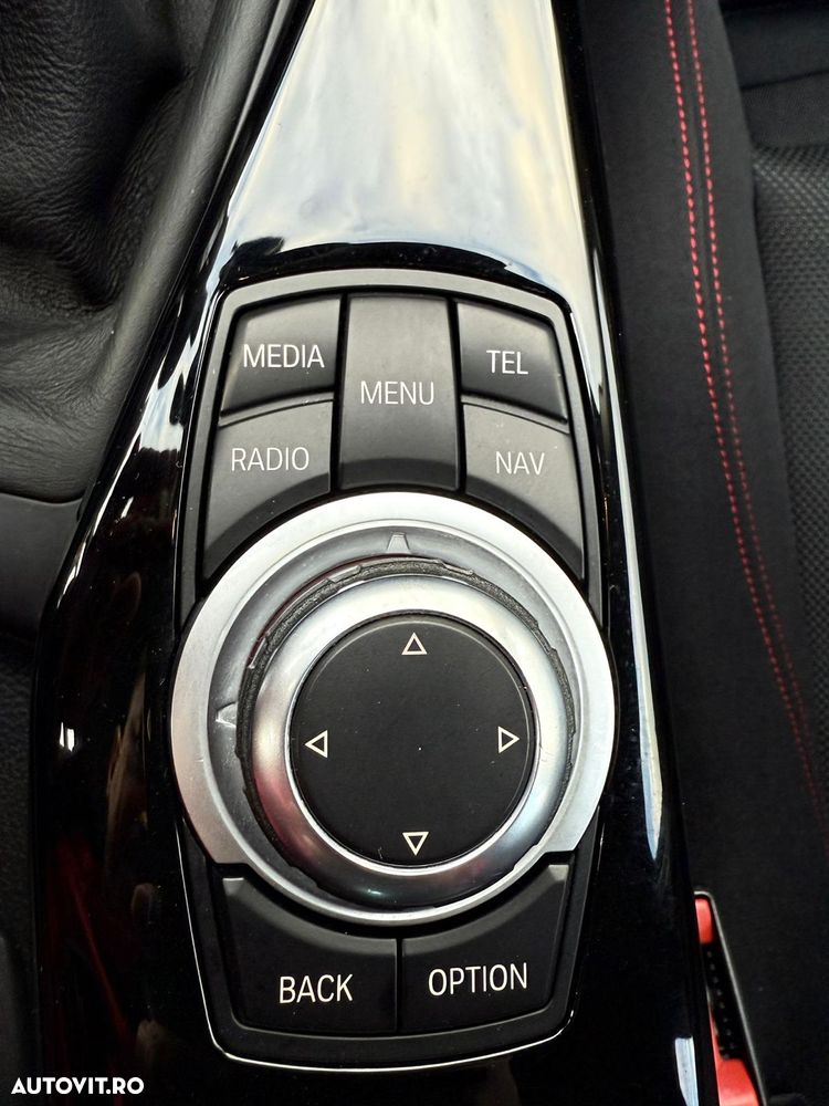 BMW Seria 1 116i - 31