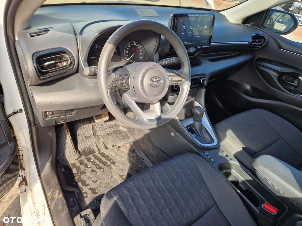 Toyota Yaris Hybrid 1.5 Active - 17