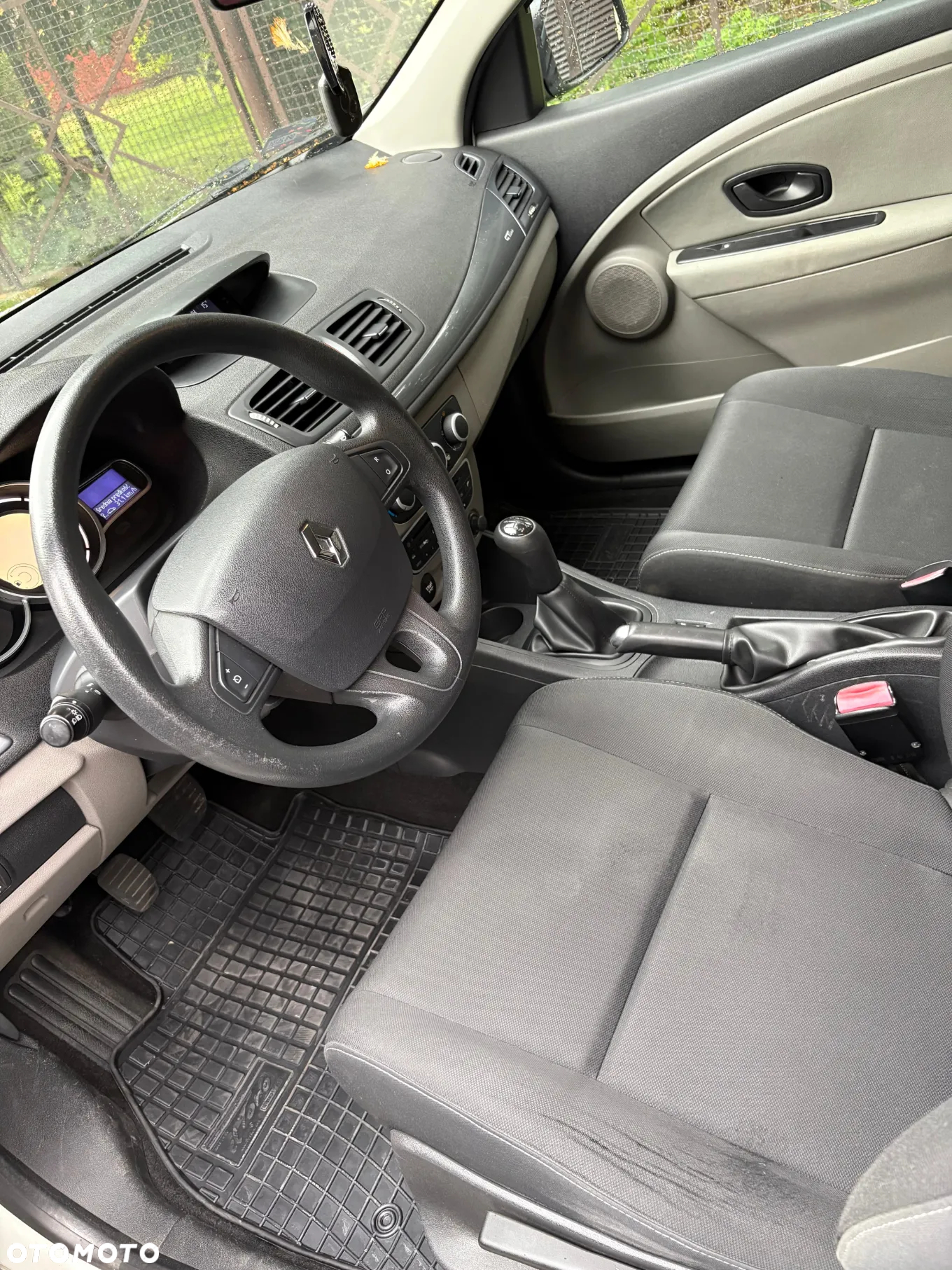 Renault Megane - 7