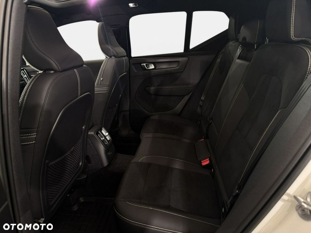 Volvo XC 40 - 16