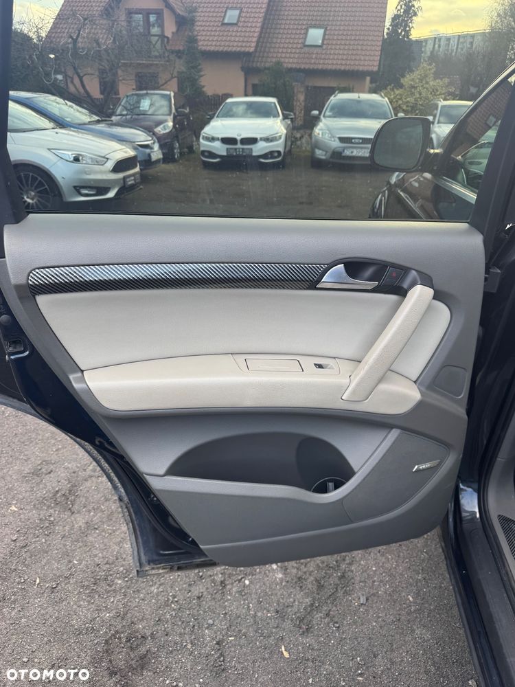 Audi Q7 3.6 FSI Quattro Tiptronic - 28