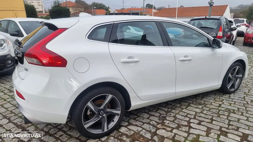 Volvo V40 - 4