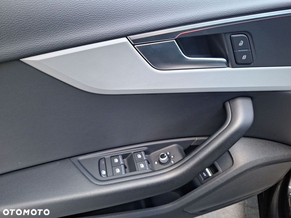 Audi A4 Avant 35 TFSI mHEV S tronic - 10