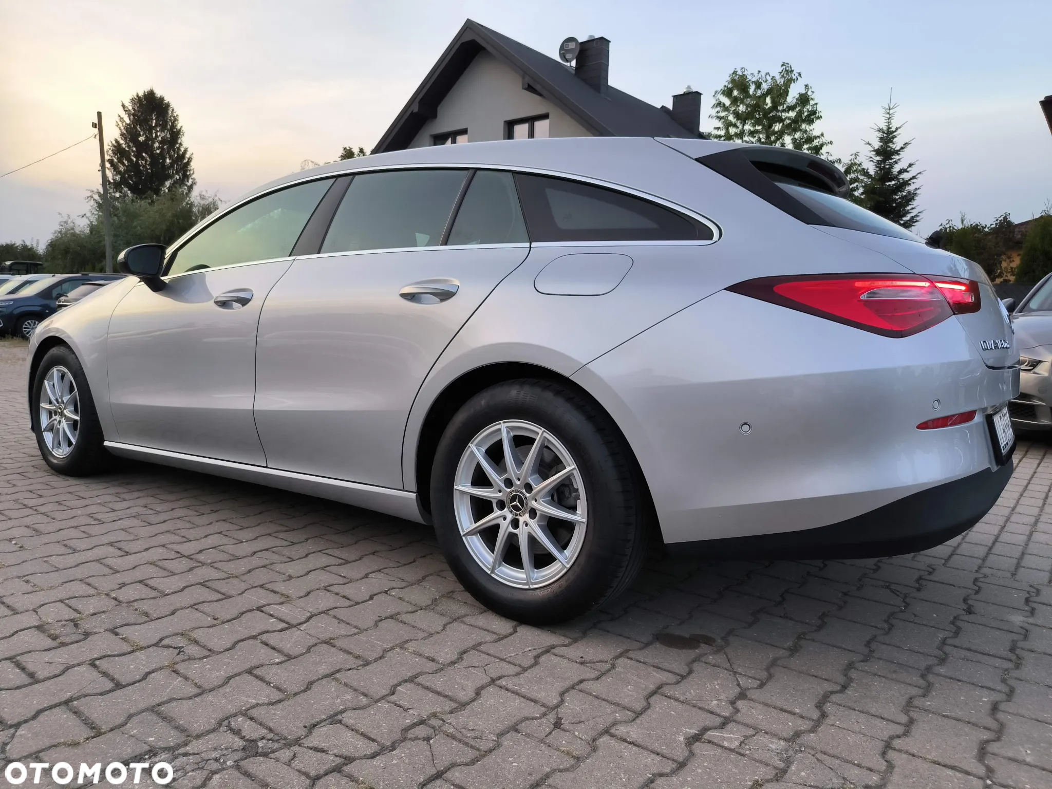 Mercedes-Benz CLA 180 d Shooting Brake 8G-DCT Edition 2022 - 23