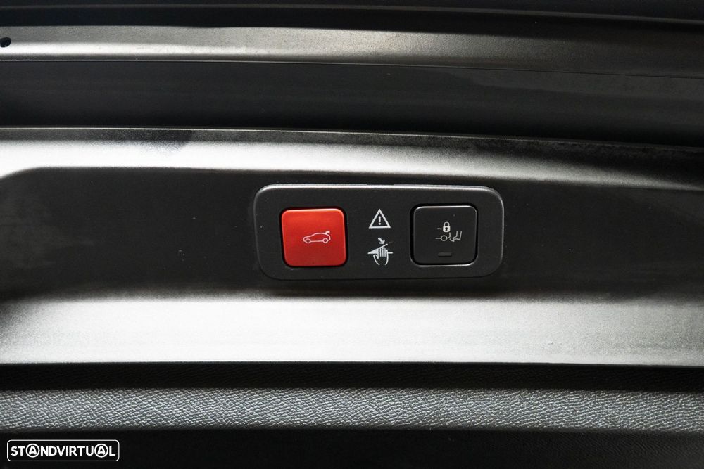 Peugeot 5008 1.2 Hybrid GT e-DCS6 - 19