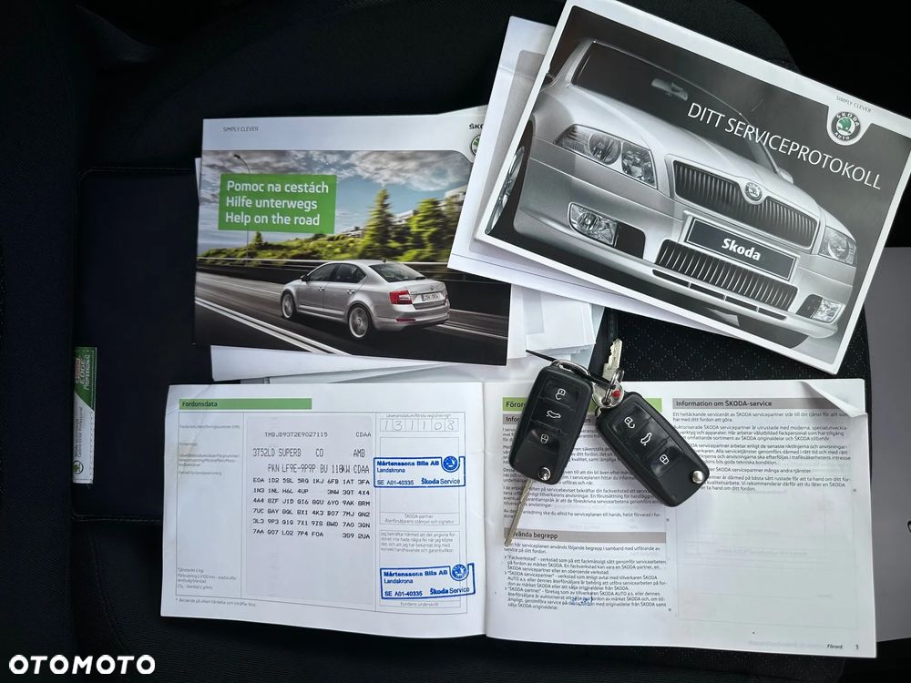 Skoda Superb 1.8 TSI Elegance DSG - 30