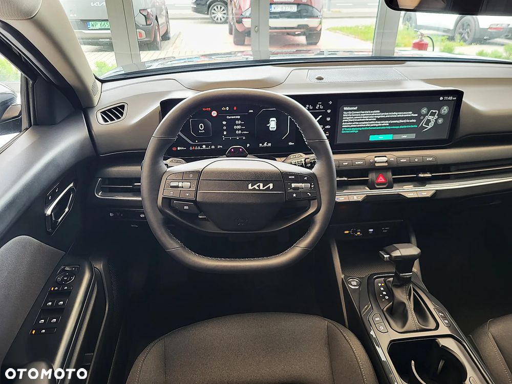 Kia K4 - 12