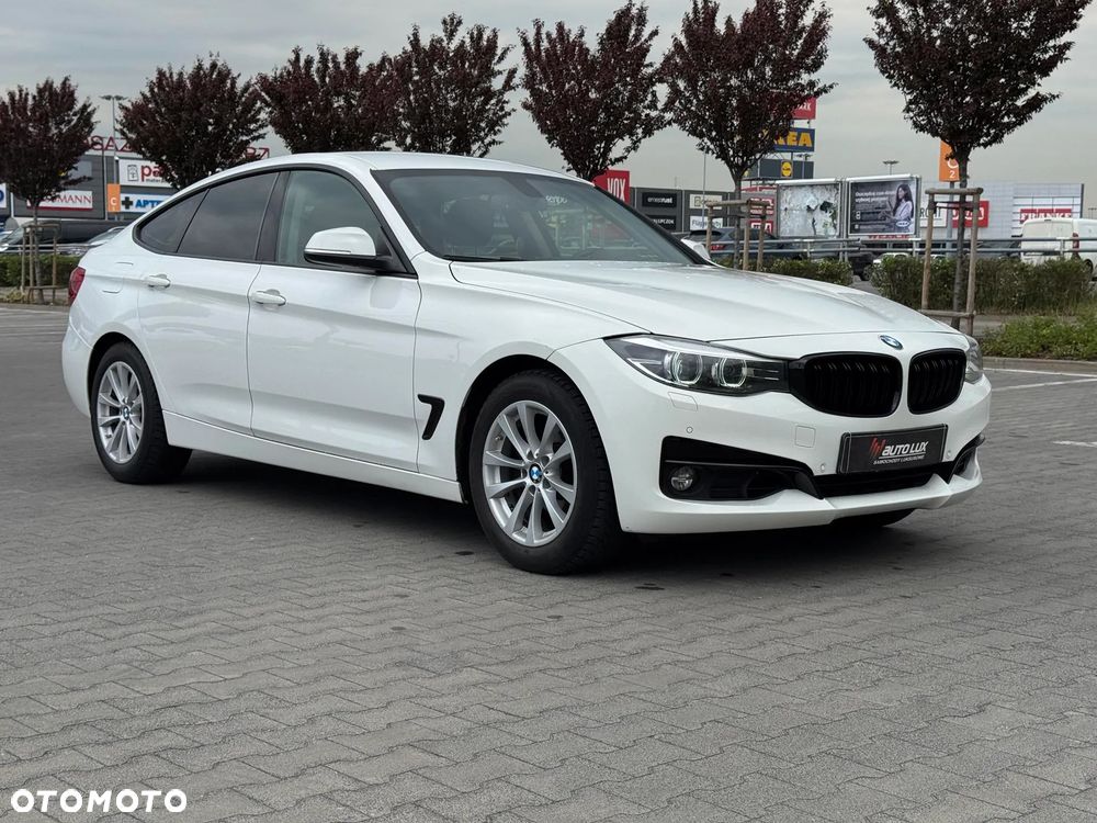 BMW 3GT 320i xDrive - 31