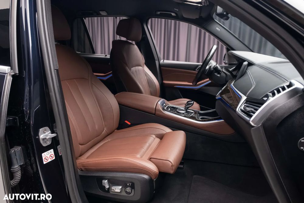BMW X5 M M50d - 27