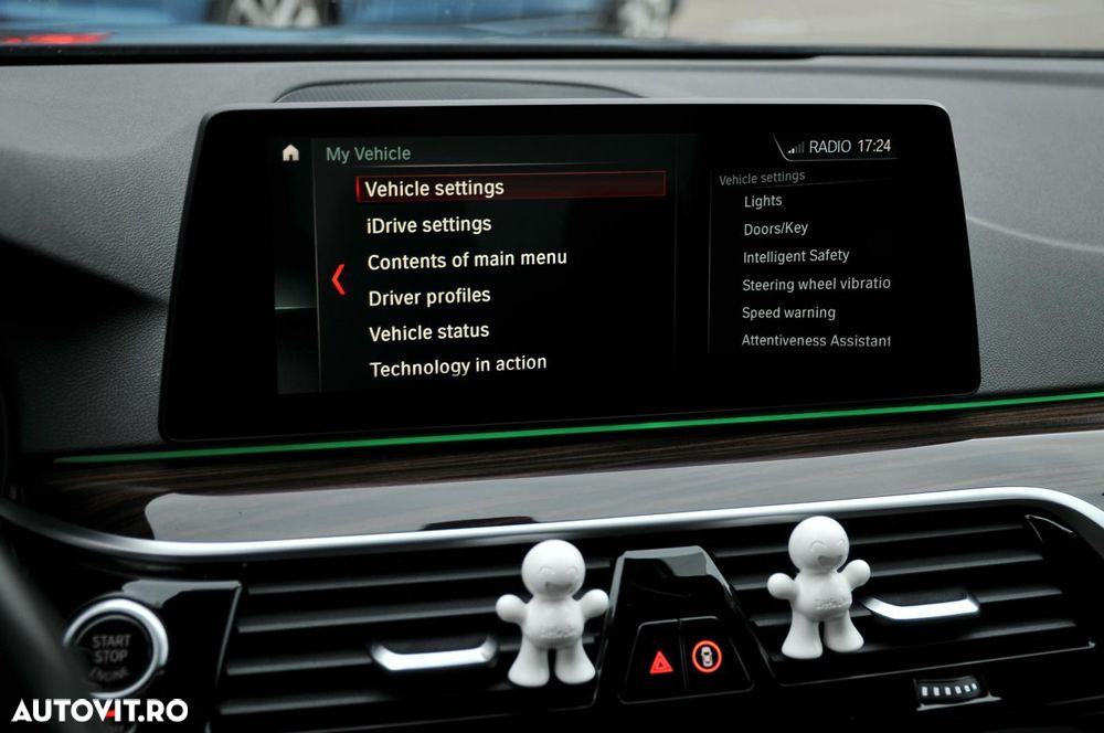 BMW Seria 5 530d xDrive Aut. Sport Line - 24