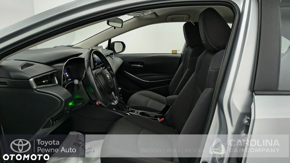 Toyota Corolla - 10