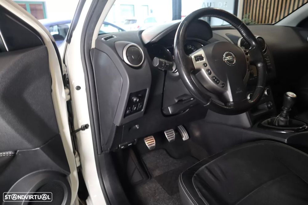 Nissan Qashqai 1.6 dCi Tekna Premium 17 360 S&S - 16