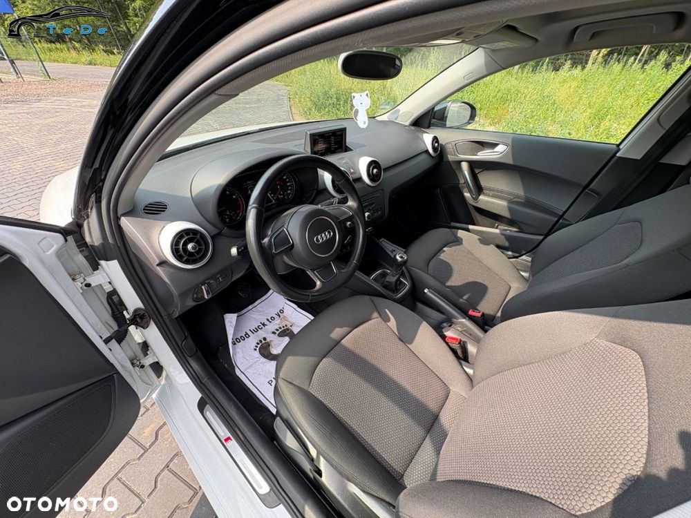 Audi A1 Sportback 1.2 TFSI S line edition m S line Sportpaket - 22