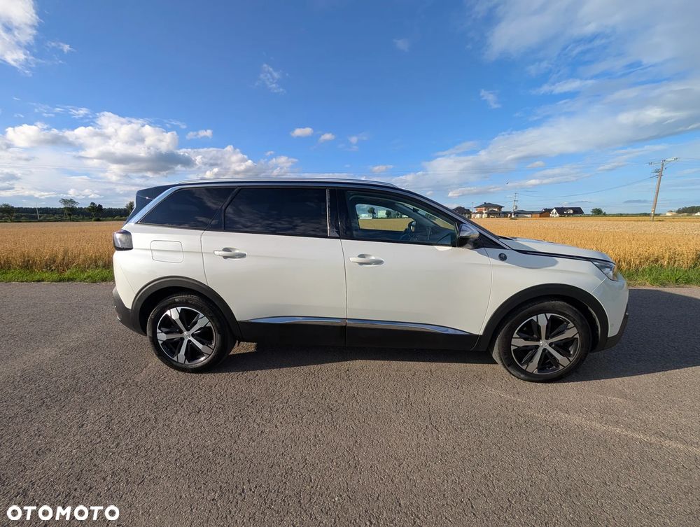 Peugeot 5008 - 5