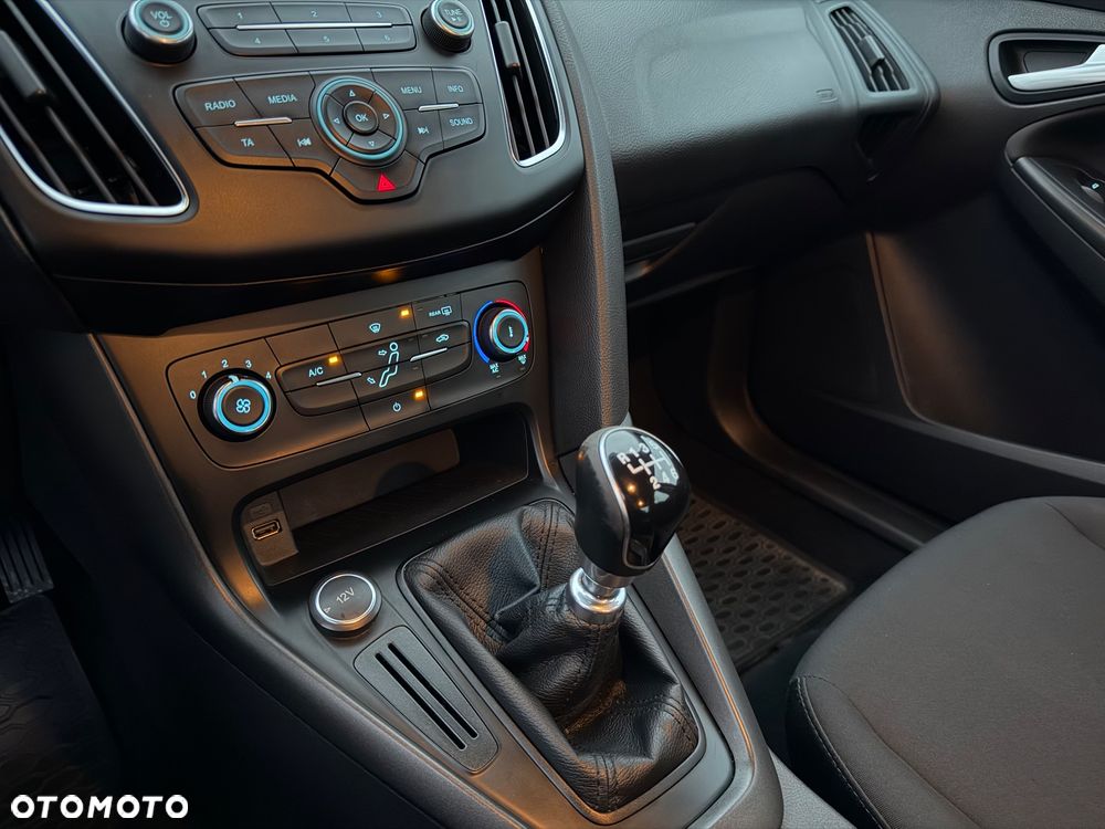 Ford Focus 1.5 TDCi Trend - 26