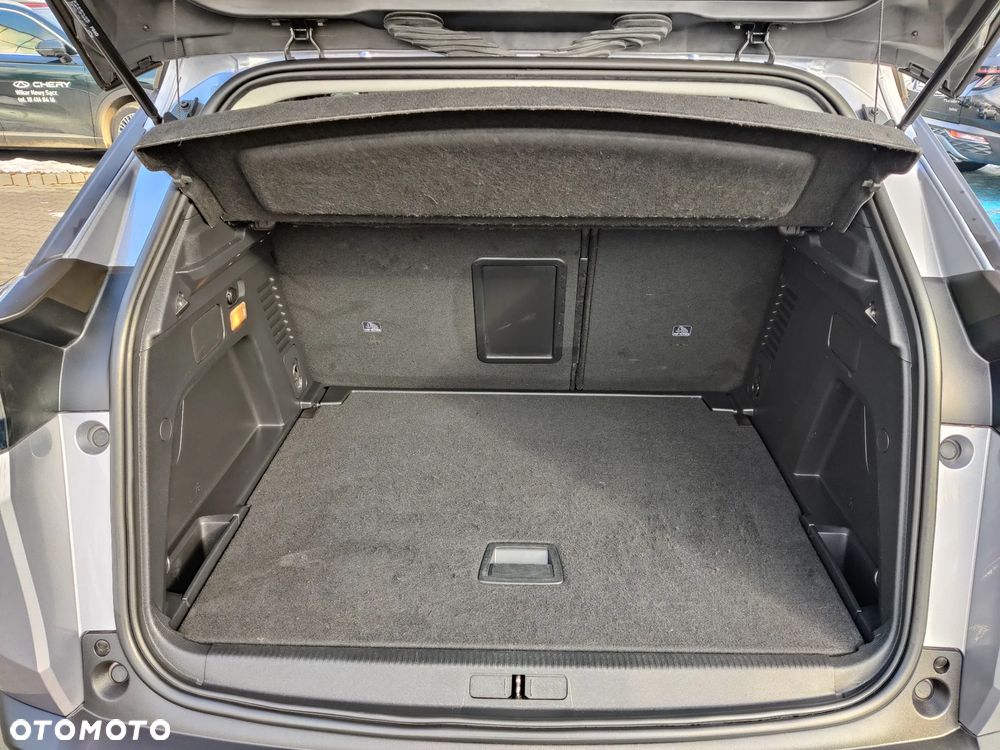 Peugeot 3008 1.2 PureTech Allure Pack S&S EAT8 - 17