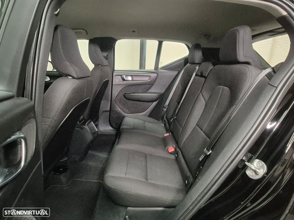 Volvo XC 40 1.5 T2 Momentum Core - 16