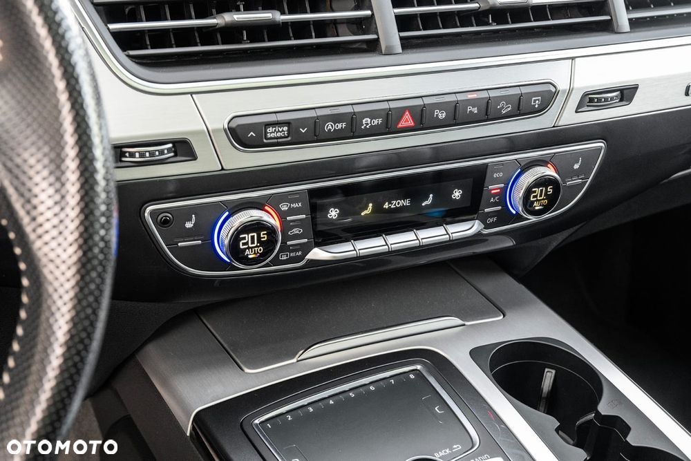 Audi Q7 3.0 TDI Quattro Tiptronic - 11