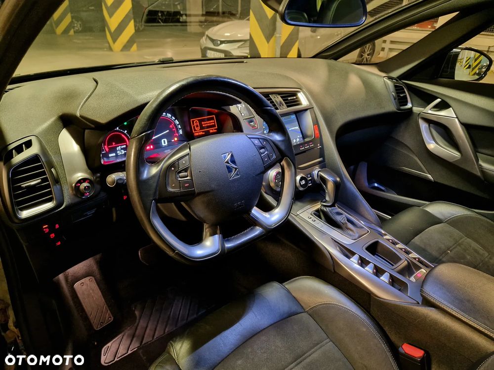 DS Automobiles DS 5 - 8