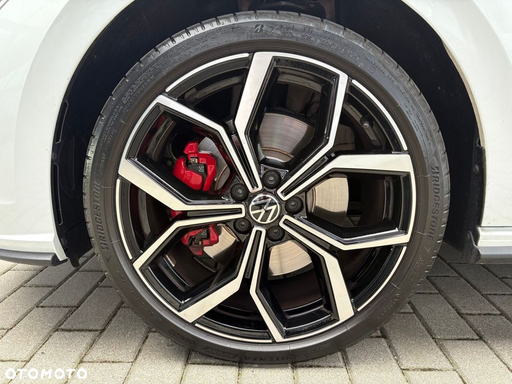 Volkswagen Polo - 10