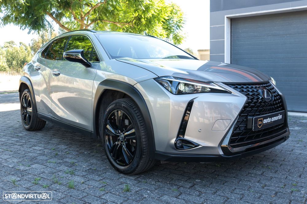 Lexus UX Special Edition (LCA) — fotografia 7