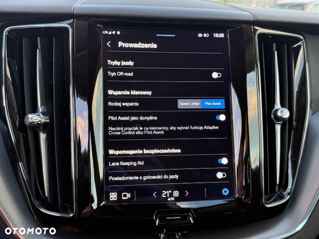 Volvo XC 60 B4 D Geartronic Momentum Pro - 22