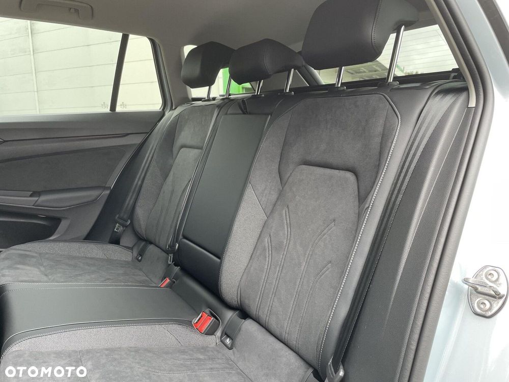 Volkswagen Golf - 17