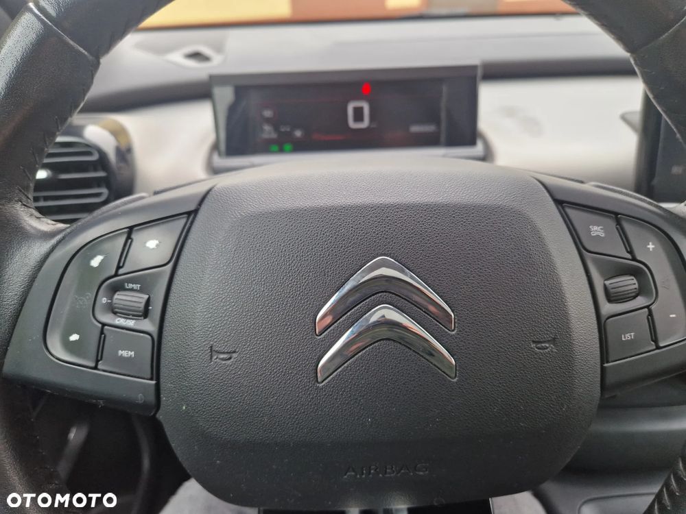 Citroën C4 Cactus - 13