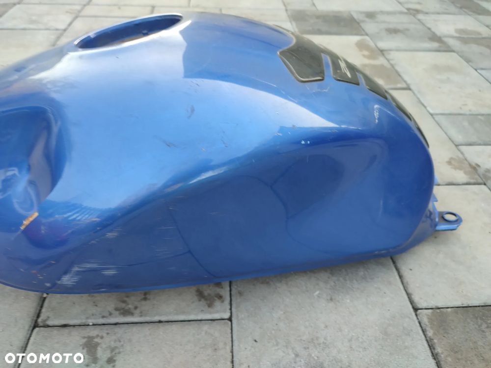 Bak, zbiornik paliwa Suzuki Bandit 600 - 3