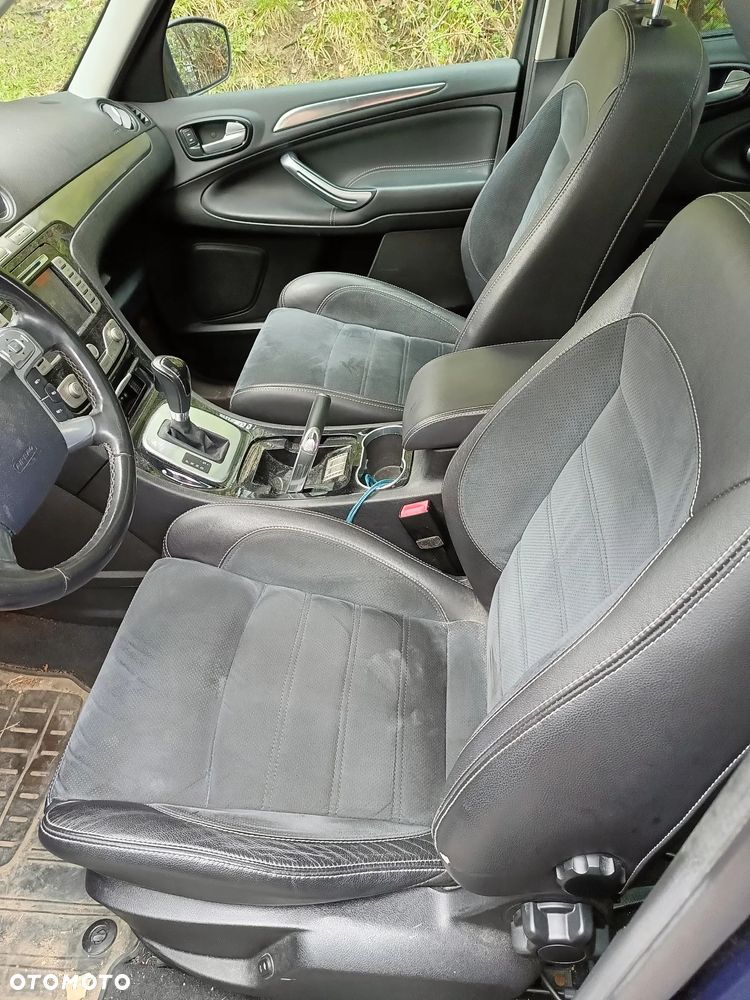 Ford Galaxy 2.0 EcoBoost Titanium - 11