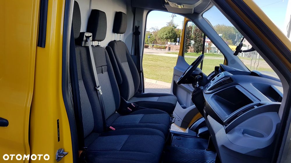 Ford Transit - 15